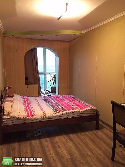 Sell 3-room apartment. Киев,  Приречная — photo 9