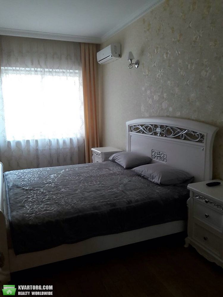 Rent out 2-room apartment. Одесса, Французский бульвар — photo 9