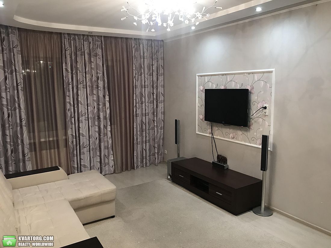 Sell 1-room apartment. Киев,  Амосова — photo 4