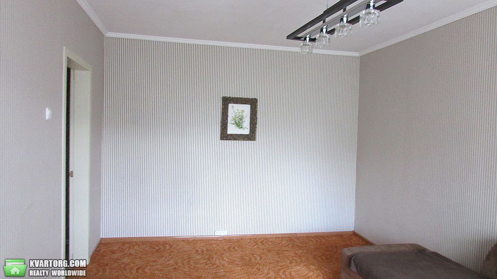 Sell 3-room apartment. Киев,  Феодосийская — photo 1