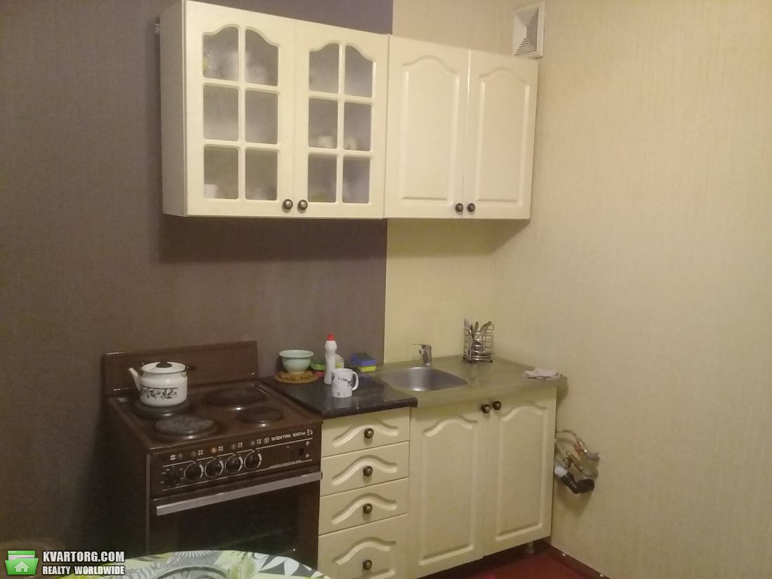 Rent out 1-room apartment. Киев,  Заболотного — photo 1