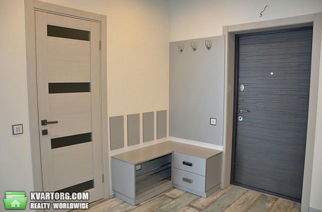 Rent out 1-room apartment. Киев, Маршала Конева — photo 4