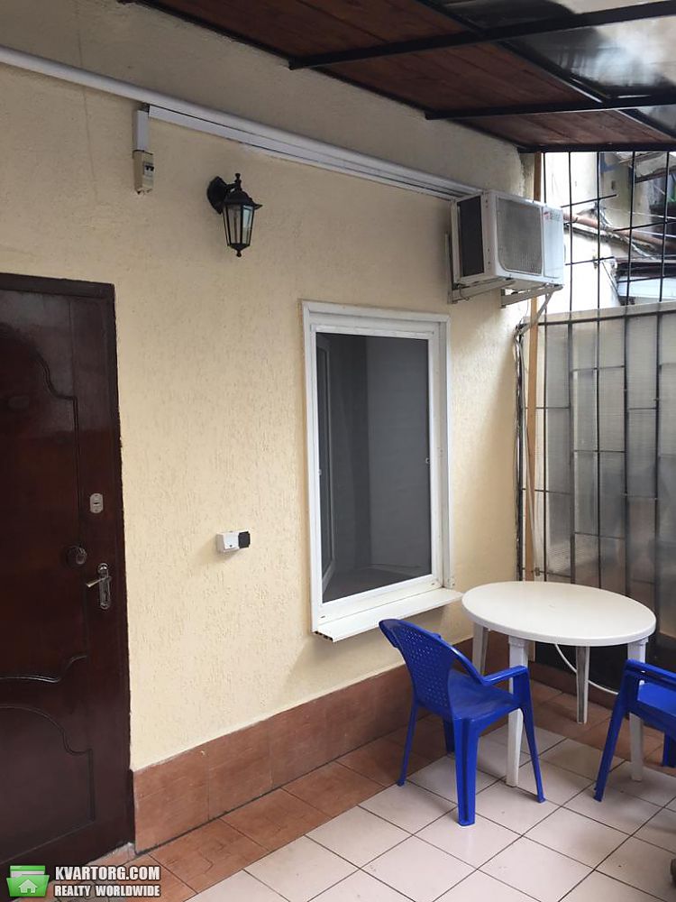 Rent out 1-room apartment. Одесса, Базарная — photo 2