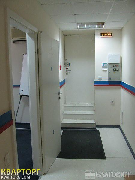 Sell office. Киевская обл., Леси Украинки бульв. — photo 7