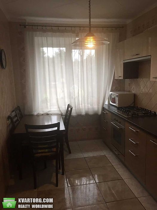 Sell 3-room apartment. Киев,  Лесной пр — photo 2