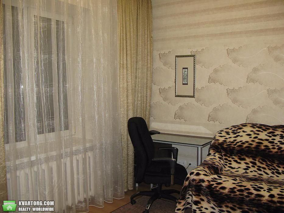 Rent out 3-room apartment. Киев,  Дмитриевская — photo 4
