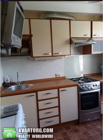 Rent out 3-room apartment. Киев,  Кулибина — photo 8