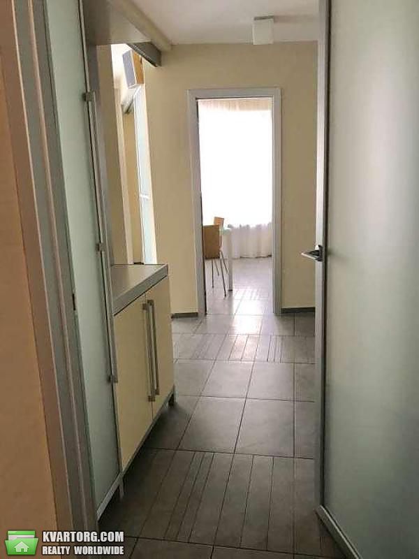Rent out 3-room apartment. Киев,  Ярославов Вал — photo 8