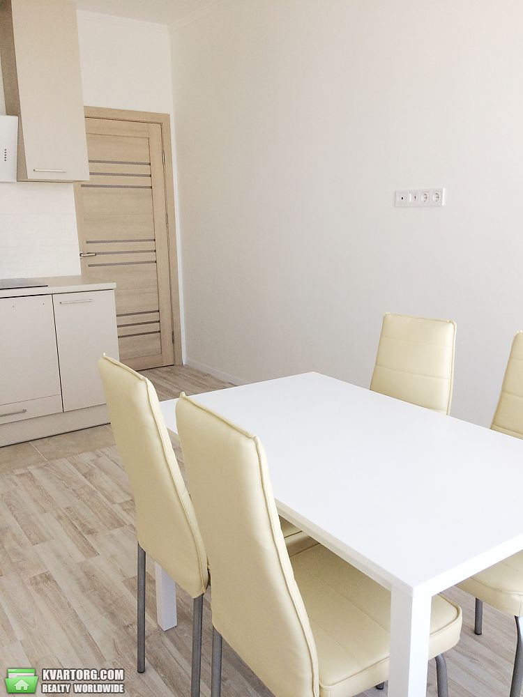 Sell 1-room apartment. Киев,  Соломенская — photo 6