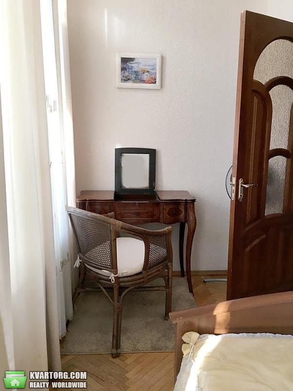Rent out 3-room apartment. Киев,  Стрелецкая — photo 6