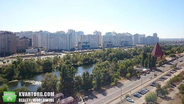 Sell 2-room apartment. Киев,  Срибнокильская — photo 2