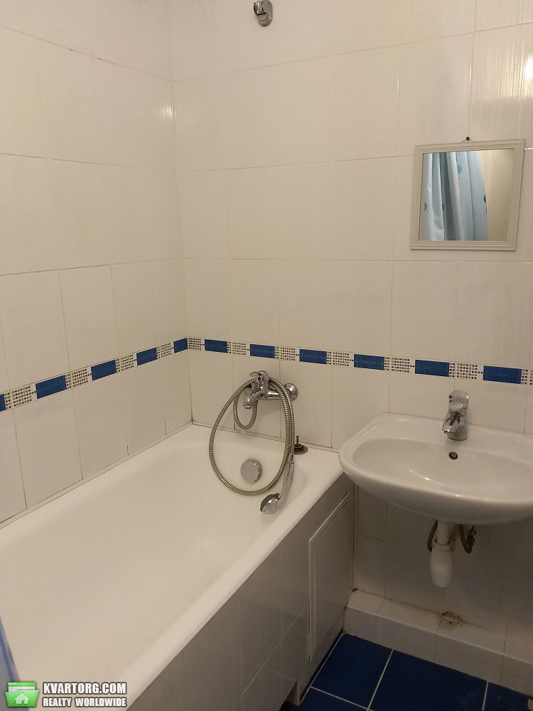 Rent out 2-room apartment. Киев, Генерала Наумова — photo 1