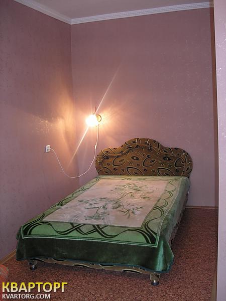 Rent out 1-room apartment. Днепропетровск, Красный Камень — photo 1