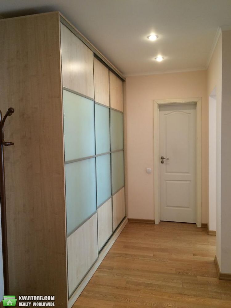 Rent out 1-room apartment. Киев,  Ярославский пер — photo 8