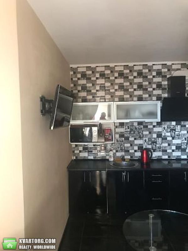 Sell 1-room apartment. Киев,  Рижская — photo 1