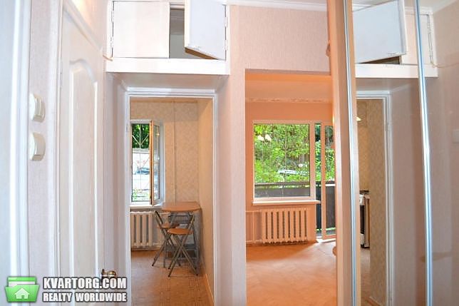 Sell 1-room apartment. Киев,  Багговутовская — photo 3
