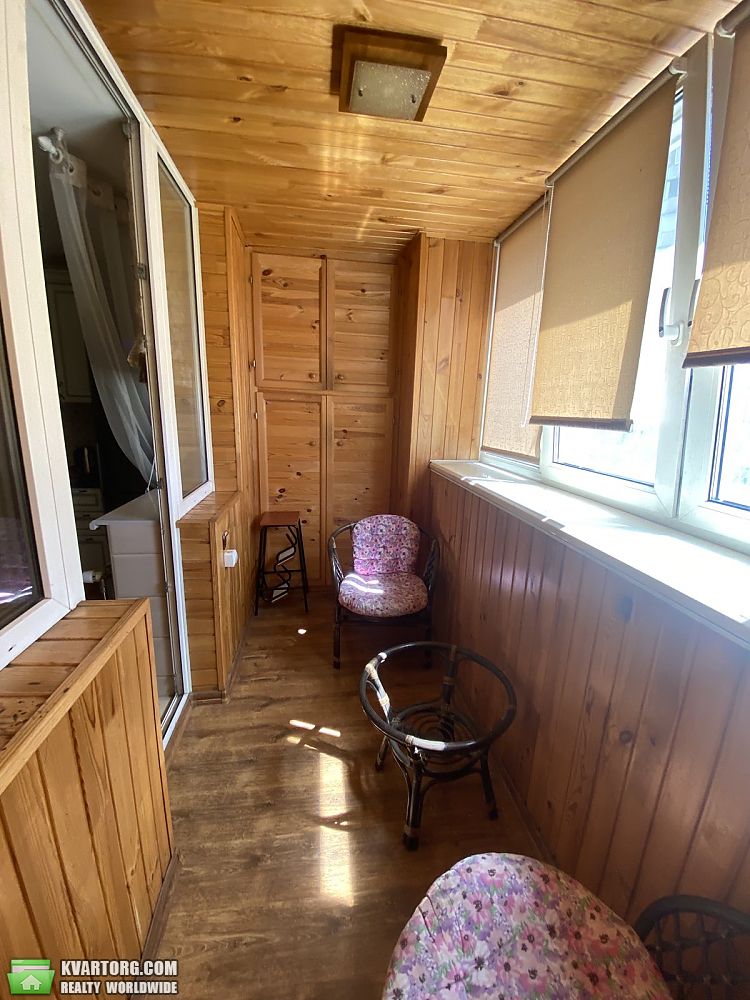 Sell 3-room apartment. Киев, Радунская — photo 3