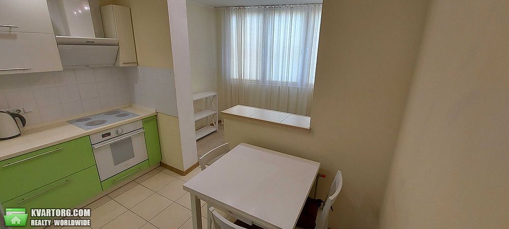 Rent out 2-room apartment. Киев, Урловская — photo 4
