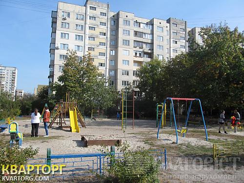 Sell 3-room apartment. Киев, Тростянецкая — photo 1