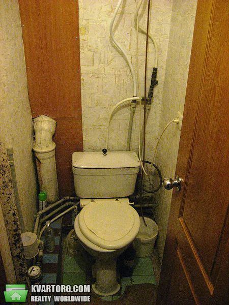 Sell 2-room apartment. Днепропетровск, Семафорная — photo 1