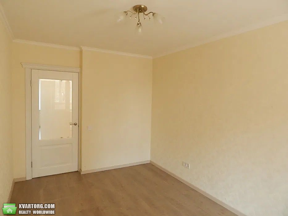 Sell 3-room apartment. Киев,  Депутатская — photo 2