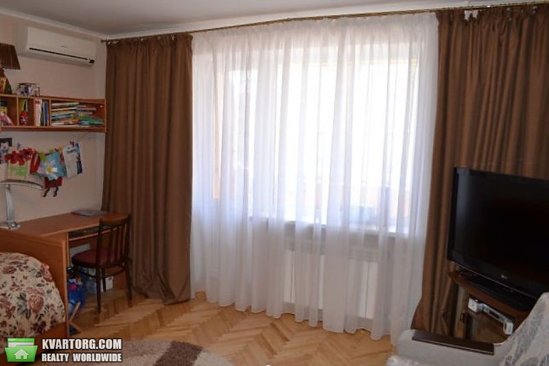 Sell 1-room apartment. Киев,  Здолбуновская — photo 2