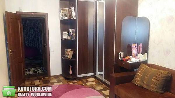 Sell 3-room apartment. Киев,  Березняковская — photo 1