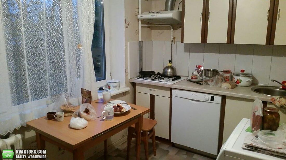 Sell 2-room apartment. Киев,  Карбышева — photo 2