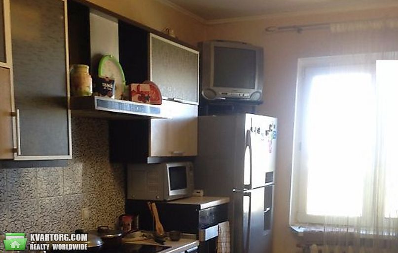 Sell 3-room apartment. Киев,  Милославская — photo 1