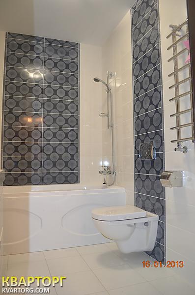 Rent out 2-room apartment. Киев,  Ревуцкого — photo 6