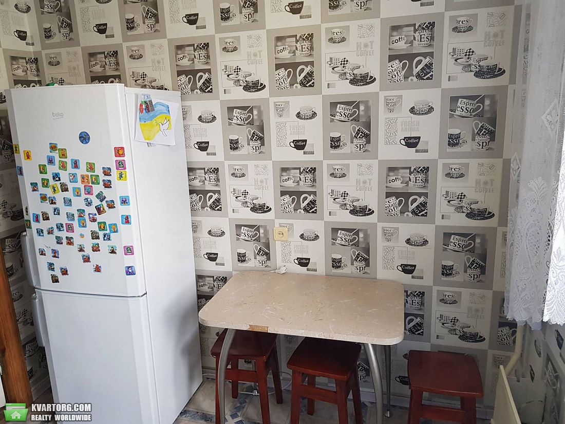 Rent out 3-room apartment. Киев,  Заболотного — photo 8