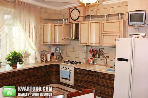 Sell house. Киевская обл., Набережная — photo 2