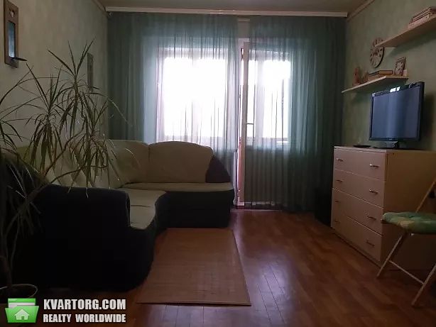 Rent out 2-room apartment. Киев, проспект Науки — photo 2
