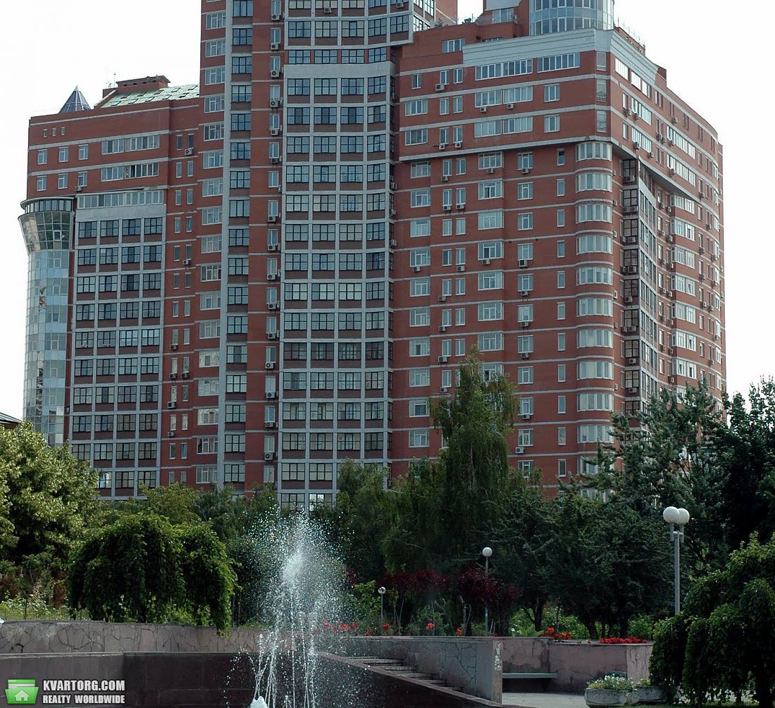 Sell 4-room apartment. Киев,  Ковпака — photo 1