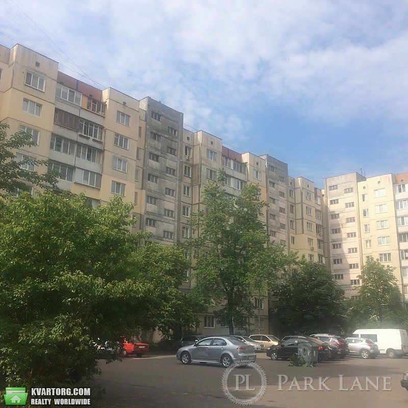 Sell 3-room apartment. Киев,  Героев Днепра — photo 1