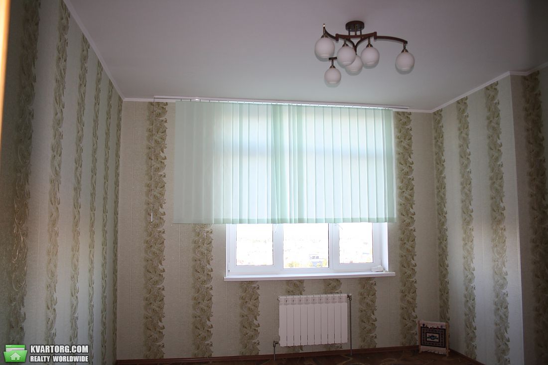 Rent out 3-room apartment. Киев, Хоткевича — photo 7