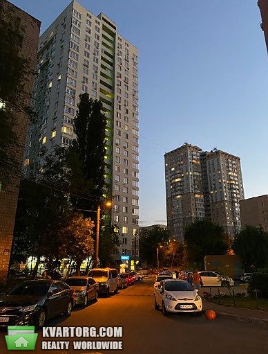 Sell 2-room apartment. Киев,  Феодосийская — photo 1