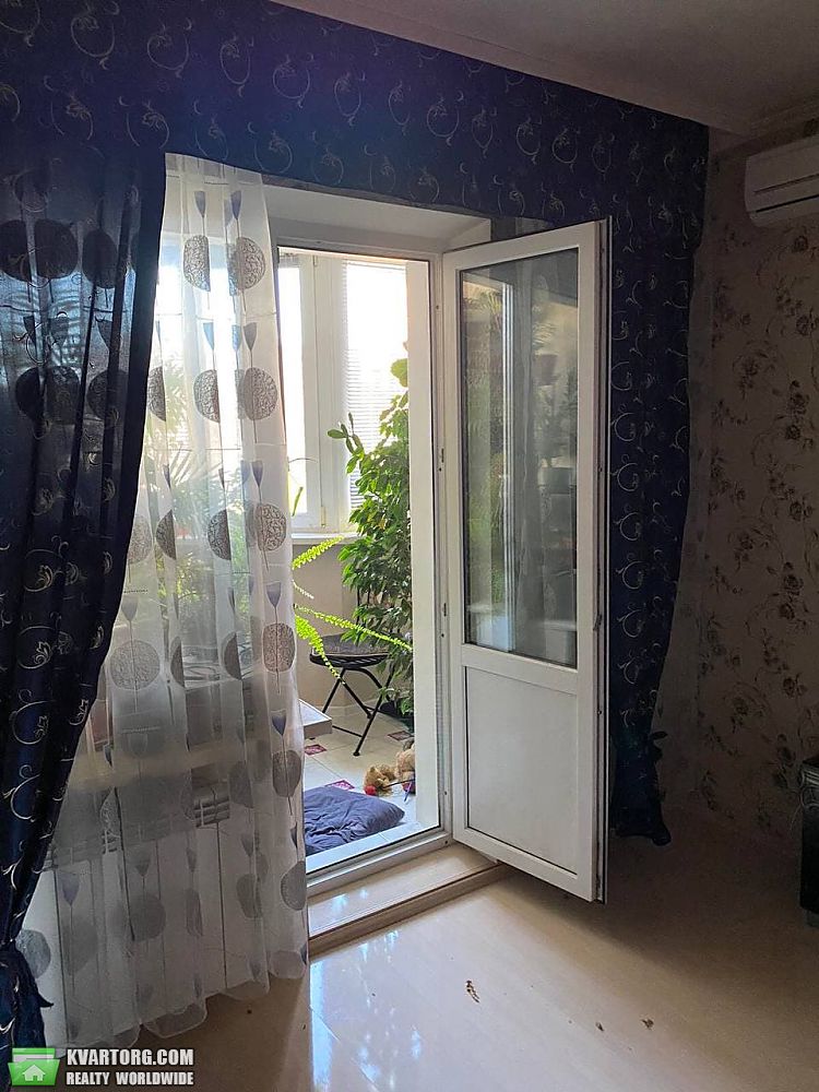 Sell 3-room apartment. Киев,  Цветаевой — photo 4