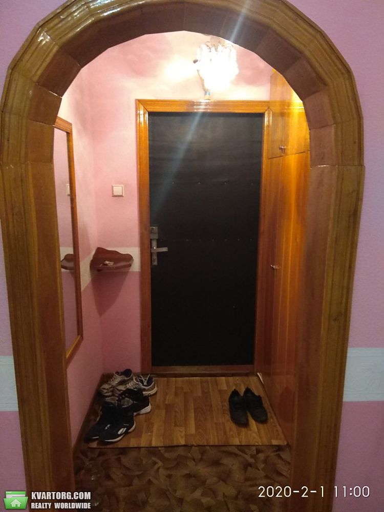 Rent out 3-room apartment. Киев,  Срибнокильская — photo 8