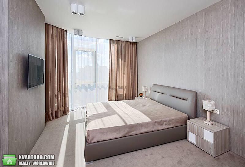 Sell 3-room apartment. Киев,  Драгомирова — photo 6