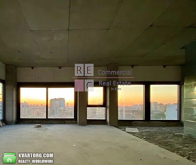 Sell multi-room apartment. Киев,  Тарасовская — photo 1