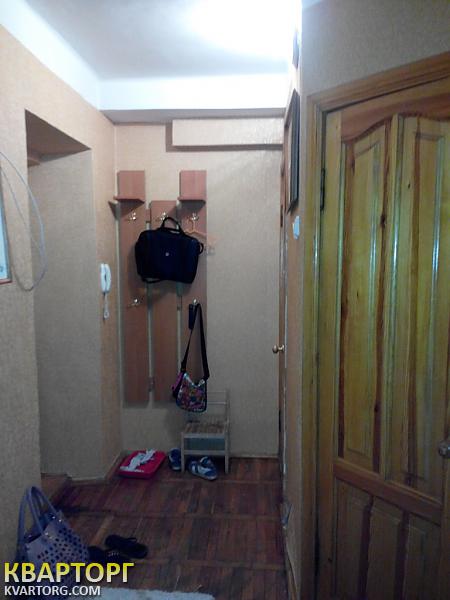Sell 2-room apartment. Киев,  Днепровская наб — photo 1
