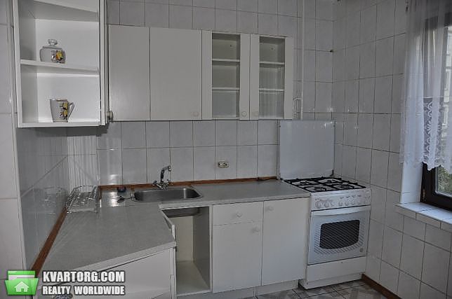 Sell 3-room apartment. Киев,  Драйзера — photo 1