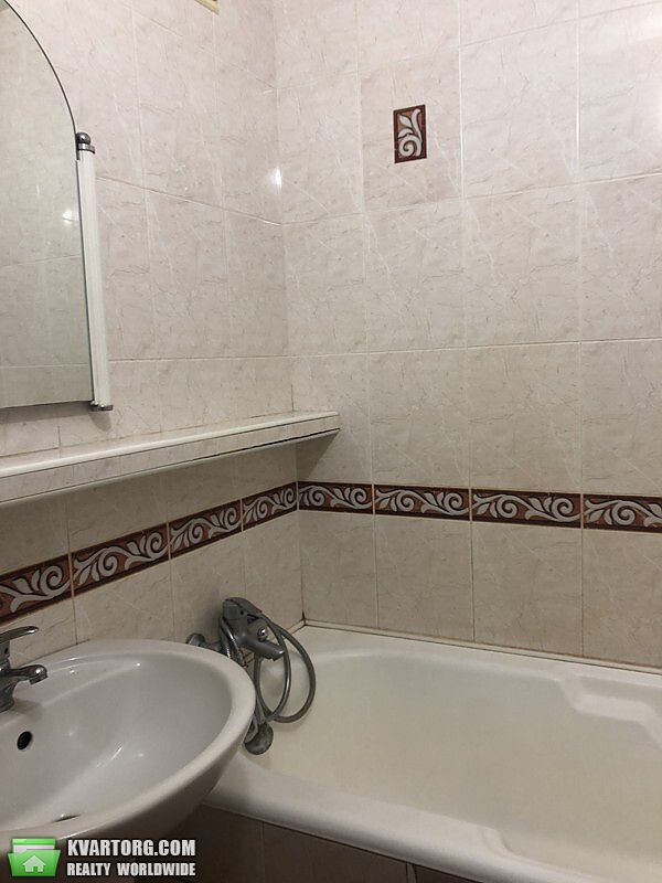 Sell 2-room apartment. Киев, Автозаводская — photo 7
