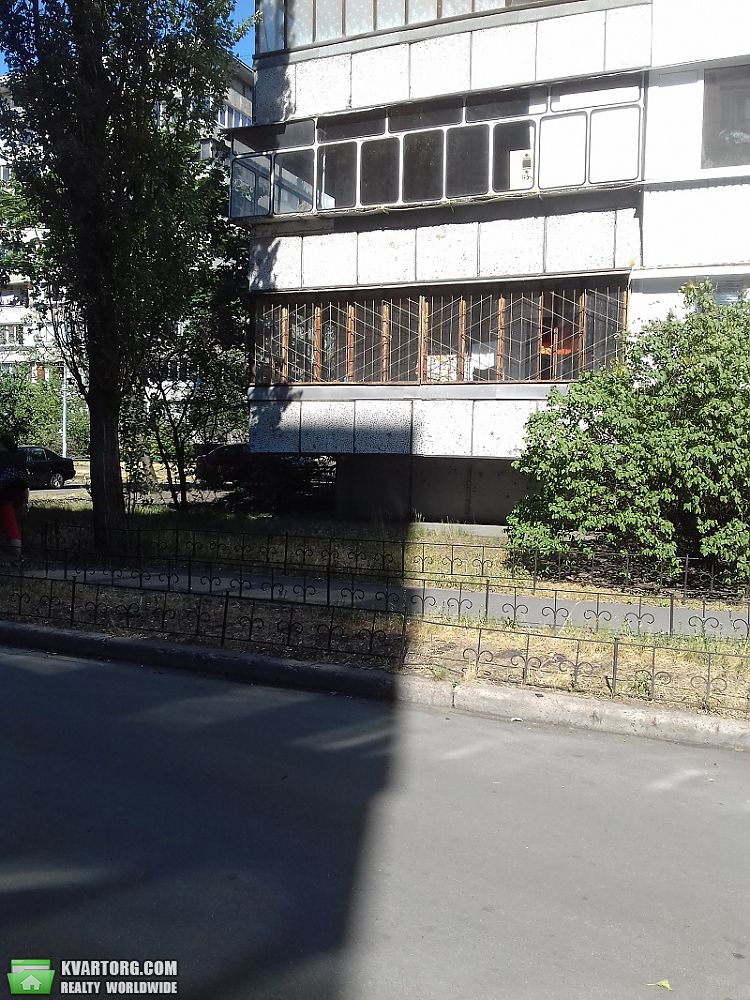 Sell 3-room apartment. Киев,  Днепровская наб — photo 8
