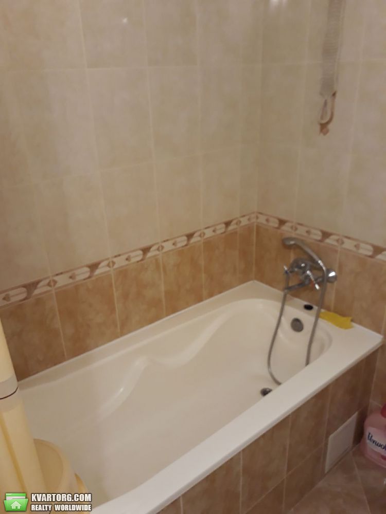 Rent out 1-room apartment. Киев,  Черновола — photo 6