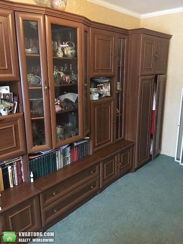 Sell 3-room apartment. Киев,  Межигорская — photo 3