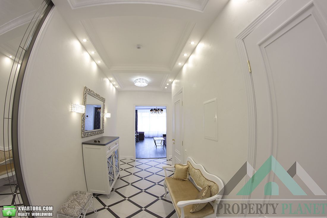 Rent out 4-room apartment. Киев,  Кловский спуск — photo 7