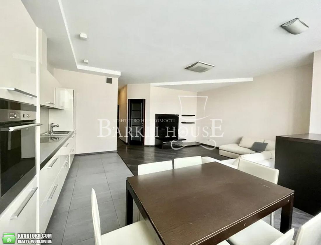 Rent out 2-room apartment. Киев,  Павловская — photo 2