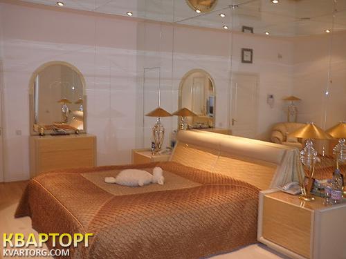 Sell multi-room apartment. Киев,  Шелковичная — photo 3